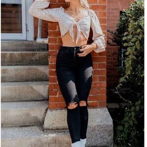 Endless Blu. Crop Blouse Size Large